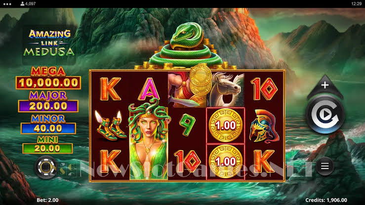 Amazing Link Medusa by Spin Play Games — Greek mythology slot hero banner at PowerUp Casino Canada